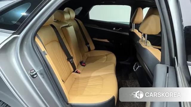 Kia K5 3rd generation 2020 Серебристо-серый из Кореи, фото 3