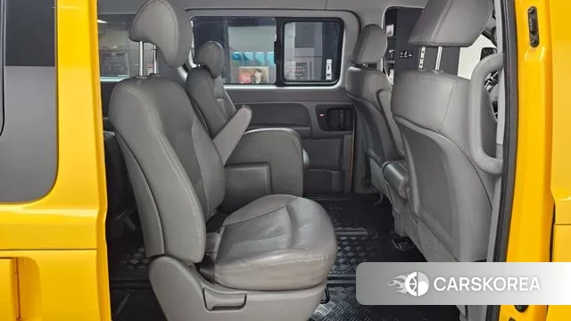 Hyundai The New Grand Starex 2019 Желтый из Кореи, фото 3