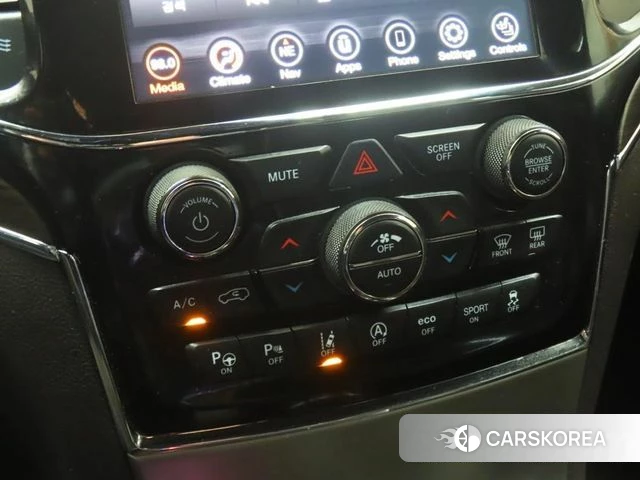Jeep Grand Cherokee 2019 Серый из Кореи, фото 3