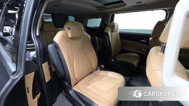 Kia Carnival 4th generation 2020 Серый из Кореи, фото 3