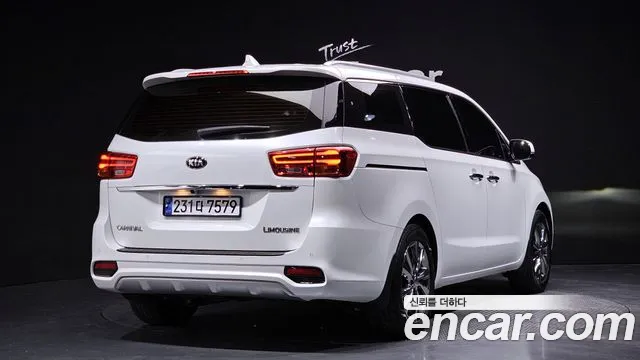 Kia The New Carnival id 2675625 из Кореи 3