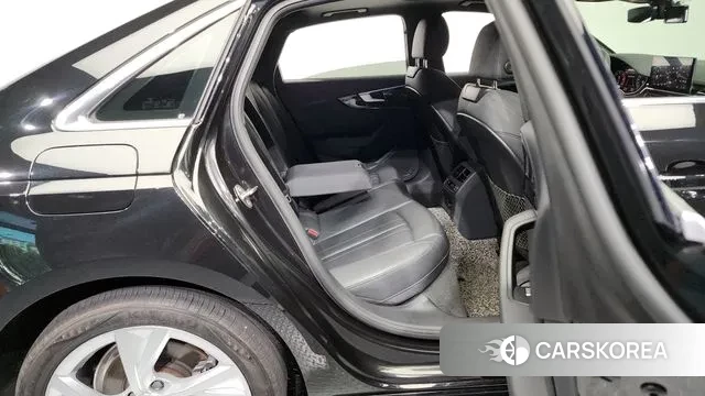 Audi A4 (B9) 2021 Черный из Кореи, фото 3