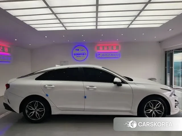 Kia K5 3rd generation 2021 Белый из Кореи, фото 3