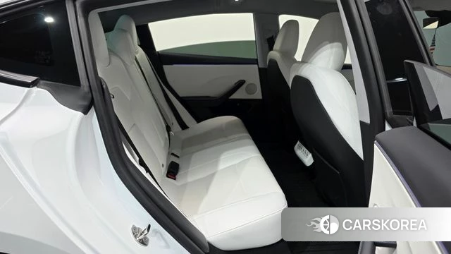 Tesla Model 3 2024 Белый из Кореи, фото 3