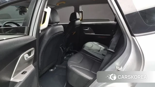 Kia Niro Plus 2022 Серебристо-серый из Кореи, фото 3