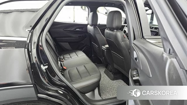 Chevrolet (GM Daewoo) Trailblazer 2022 Черный из Кореи, фото 3