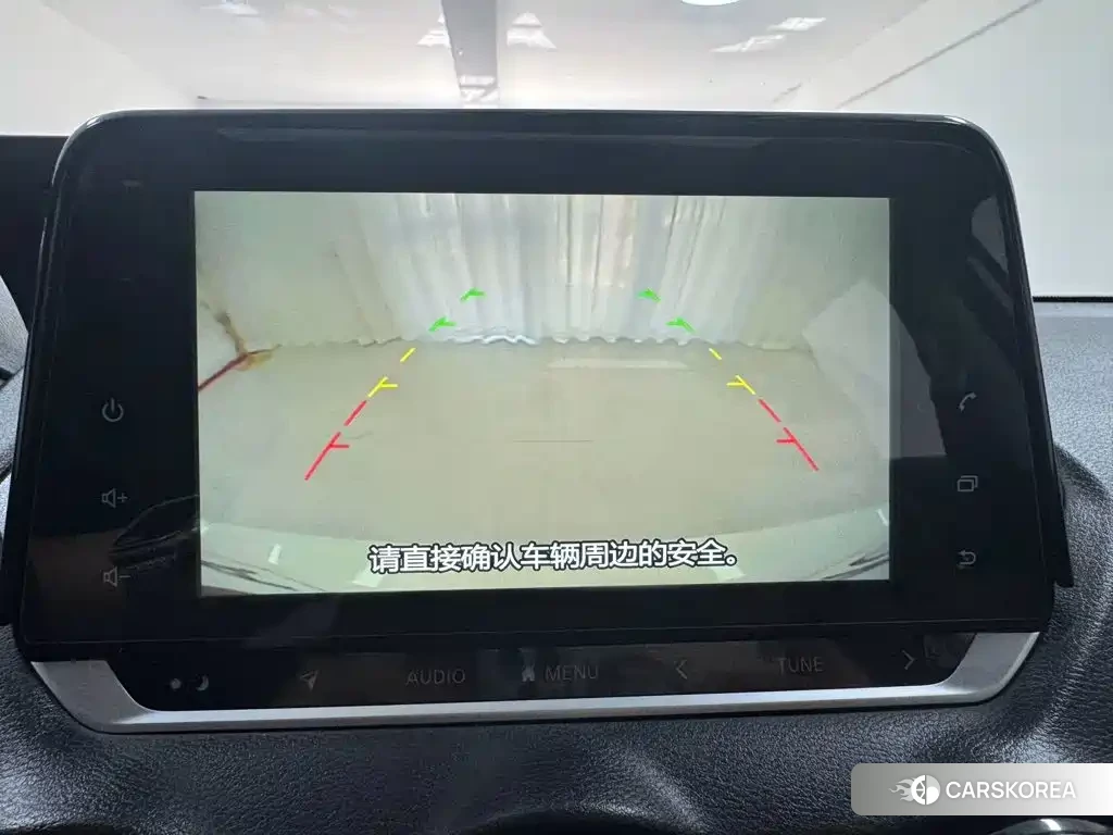 Nissan Sylphy 2022 Белый из Китая, фото 3