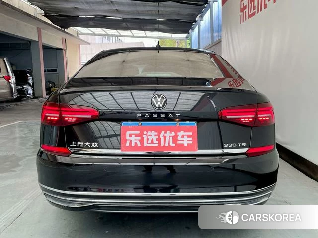 Volkswagen Passat 2021 Черный из Китая, фото 3