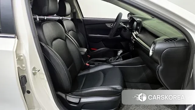 Kia Come New K3 2018 Белый из Кореи, фото 3