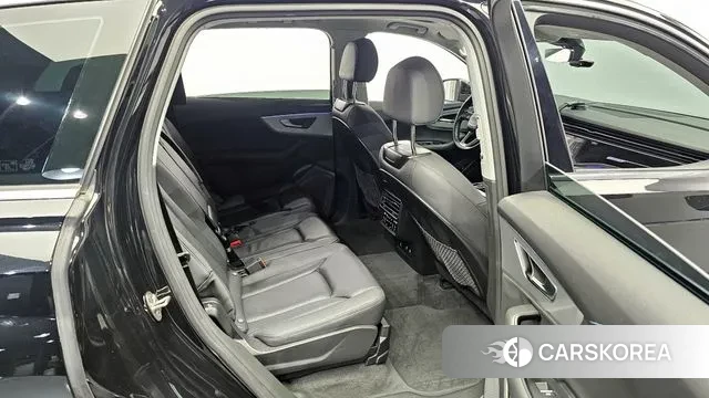 Audi Q7 (4M) 2022 Черный из Кореи, фото 3