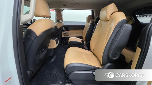 Kia Carnival 4th generation 2023 Белый из Кореи, фото 3
