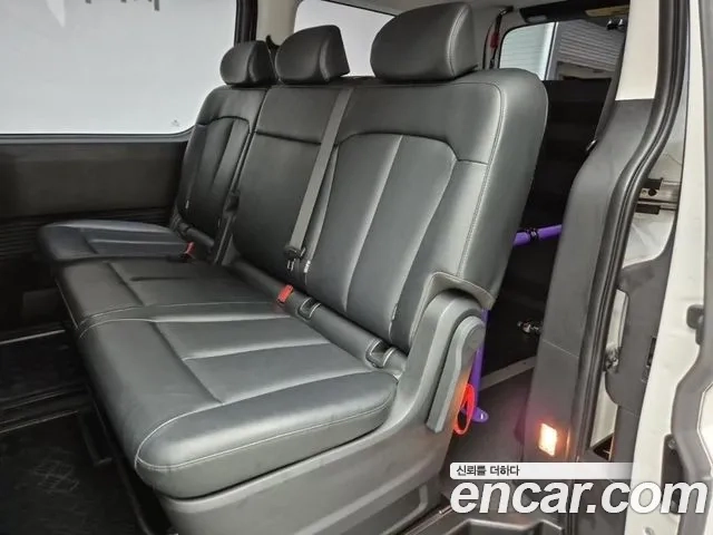 Hyundai Staria 2022 Белый из Кореи, фото 3