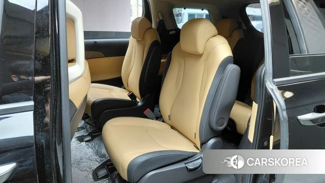 Kia Carnival 4th generation 2022 Черный из Кореи, фото 3