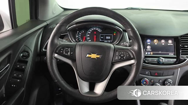 Chevrolet (GM Daewoo) The New Trax 2022 Белый из Кореи, фото 3