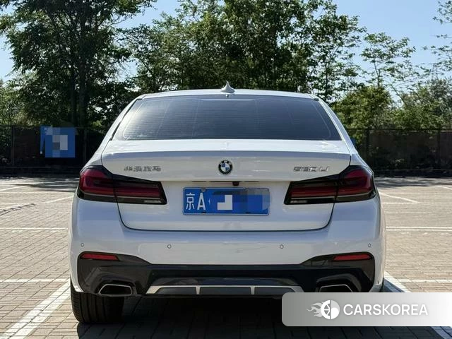 BMW 5 series 2022 Белый из Китая, фото 3