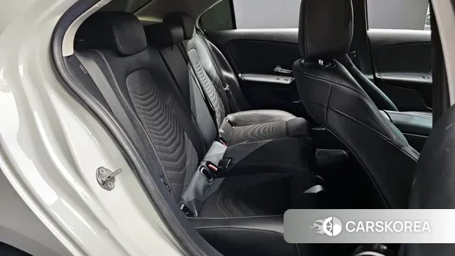 Mercedes-Benz A-Class W177 2020 Белый из Кореи, фото 3