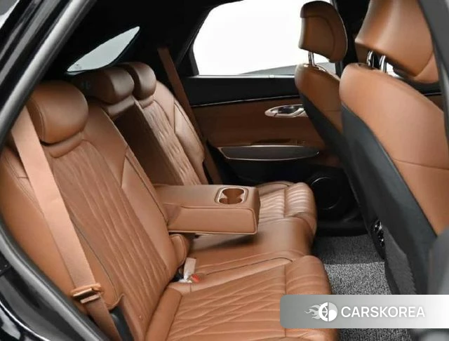 Genesis GV70 2021 Черный из Кореи, фото 3