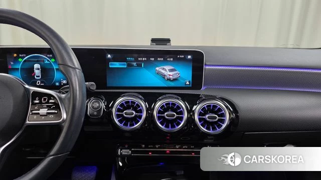 Mercedes-Benz A-Class W177 2020 Белый из Кореи, фото 3