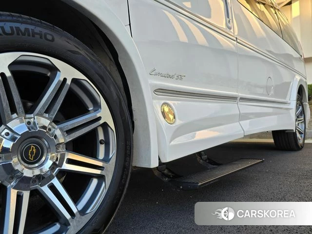 Chevrolet Express Van 2018 Белый из Кореи, фото 3
