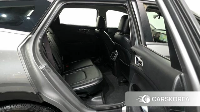 Kia Sportage 5th Generation 2023 Серый из Кореи, фото 3