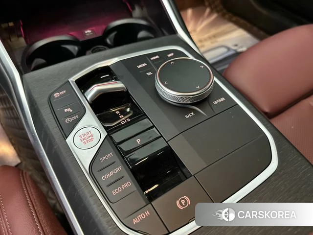 BMW 3 series 2024 Белый из Китая, фото 3