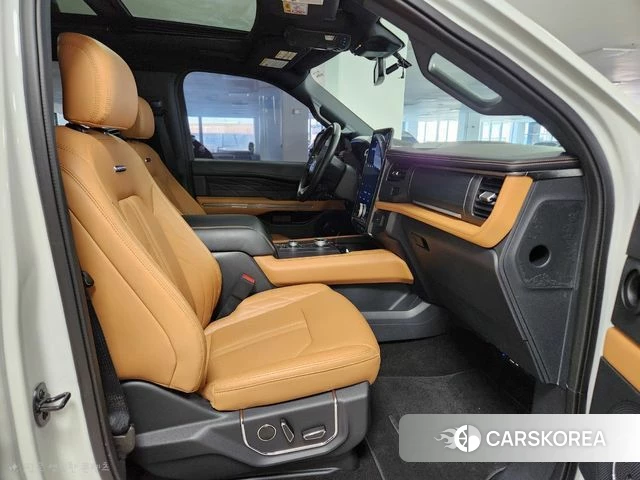 Ford Expeditation 2023 Белый из Кореи, фото 3
