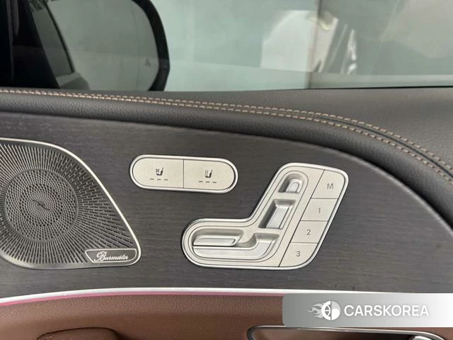 Mercedes-Benz GLS 2024 Черный из Китая, фото 3