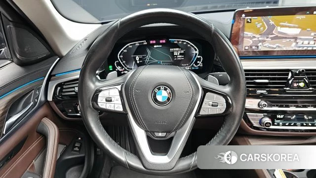BMW 5 Series (G30) 2021 Черный из Кореи, фото 3