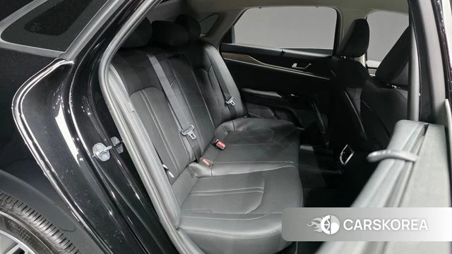 Kia K5 Hybrid 3rd Generation 2023 Черный из Кореи, фото 3