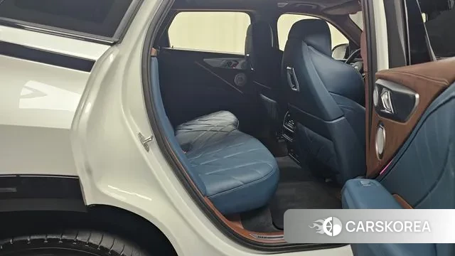 BMW XM (G09) 2023 Белый из Кореи, фото 3