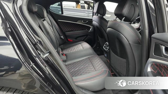 Genesis The New G70 2024 Черный из Кореи, фото 3