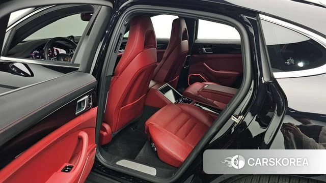 Porsche Panamera (971) 2021 Черный из Кореи, фото 3