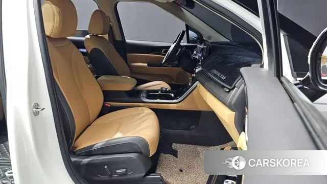 Kia Carnival 4th generation 2023 Белый из Кореи, фото 3