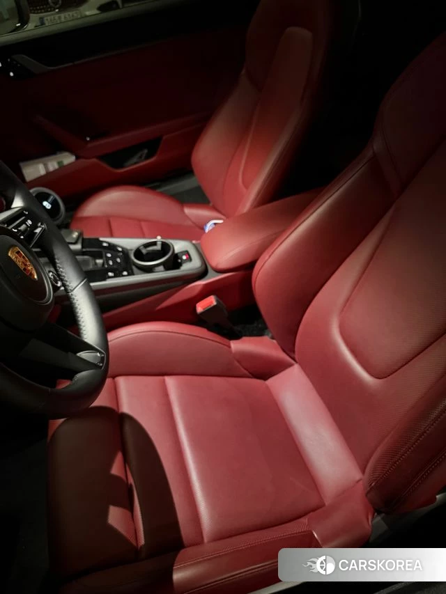 Porsche 911(992) 2020 Серебряный из Кореи, фото 3