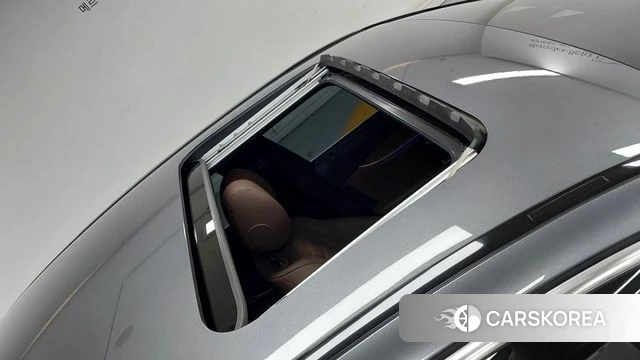 Mercedes-Benz E-Class W213 2022 Серый из Кореи, фото 3