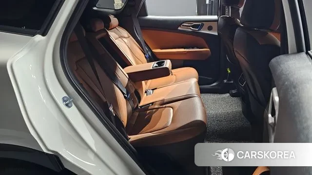 Kia Sportage 5th Generation 2024 Белый из Кореи, фото 3