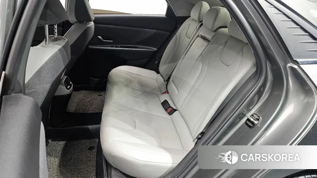 Hyundai Avante (CN7) 2021 Серый из Кореи, фото 3