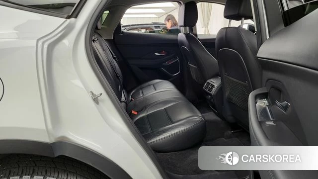Jaguar E-PACE 2020 Белый из Кореи, фото 3