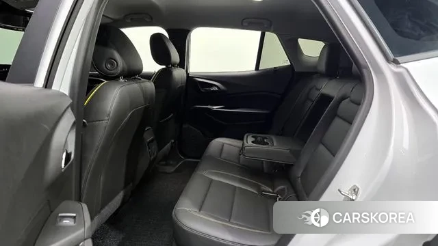 Chevrolet (GM Daewoo) Trax Crossover 2025 Белый из Кореи, фото 3