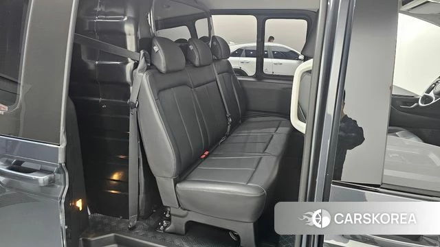 Hyundai Staria 2022 Серый из Кореи, фото 3