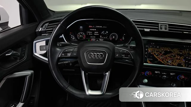 Audi Q3 (F3) 2020 Белый из Кореи, фото 3