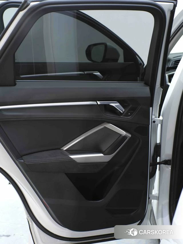 Audi Q3 2022 Белый из Китая, фото 3