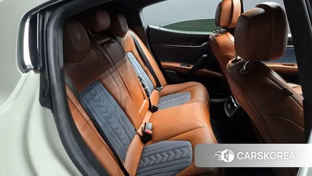 Maserati Ghibli 2018 Белый из Кореи, фото 3