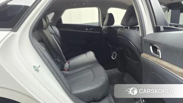 Kia K5 3rd generation 2022 Белый из Кореи, фото 3