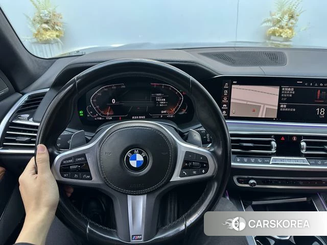 BMW X7 2022 Черный из Китая, фото 3