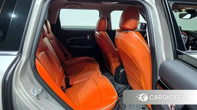 Mini Cooper Clubman 2021 Жемчужный цвет из Кореи, фото 3