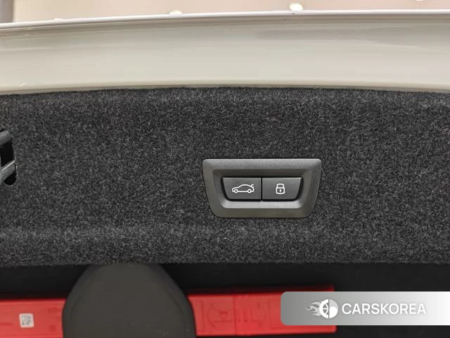 BMW 3 series 2025 Белый из Китая, фото 3