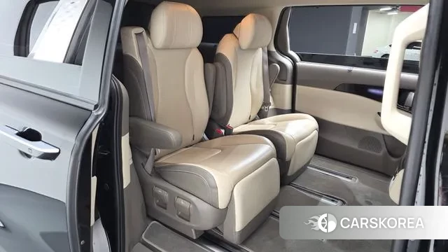 Kia Carnival 4th generation 2022 Черный из Кореи, фото 3