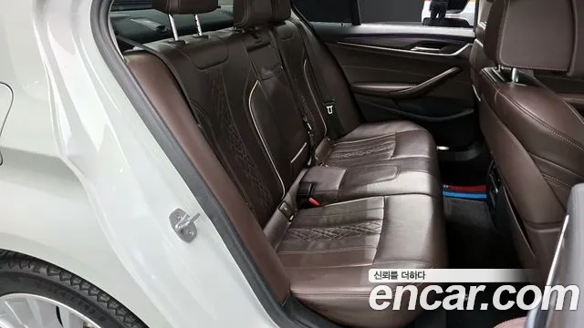 BMW 5 Series (G30) id 2395789 из Кореи 3