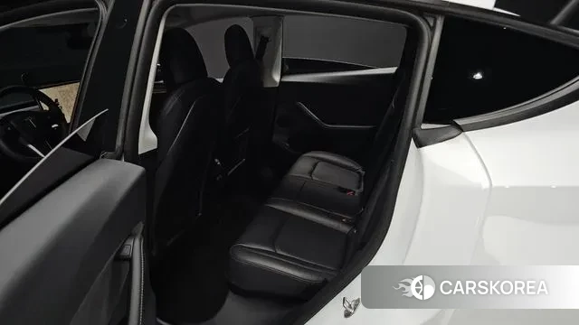 Tesla Model Y 2022 Белый из Кореи, фото 3